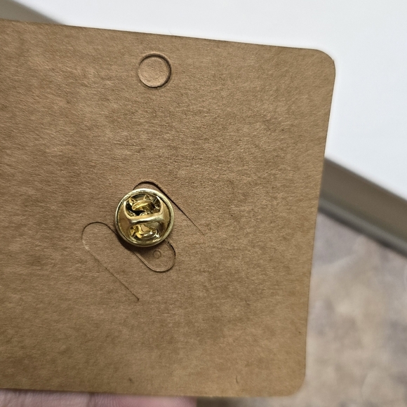 Black and Gold Mountain Enamel Pin ACOTAR Ramiel Night Court Pins 3x$15 - Picture 3 of 3